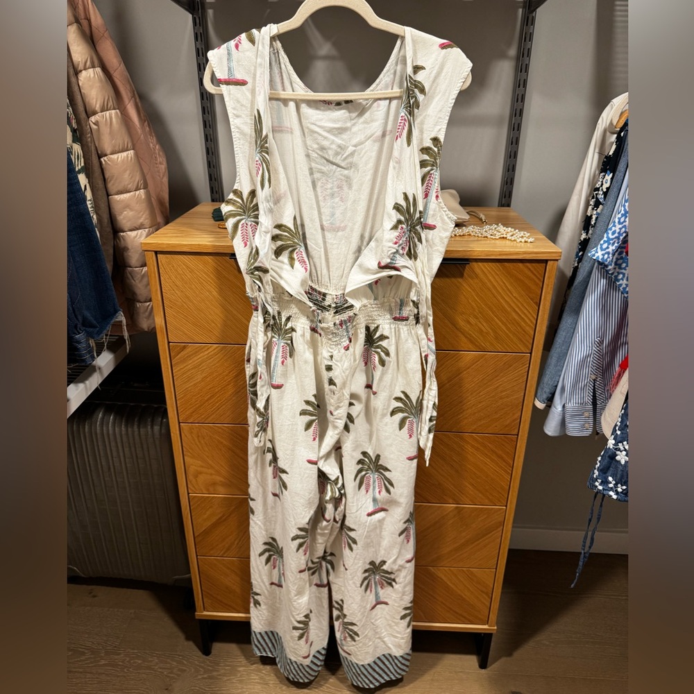 Roller Rabbit Morjim Palm Emanelle Jumpsuit - Picture 3 of 11